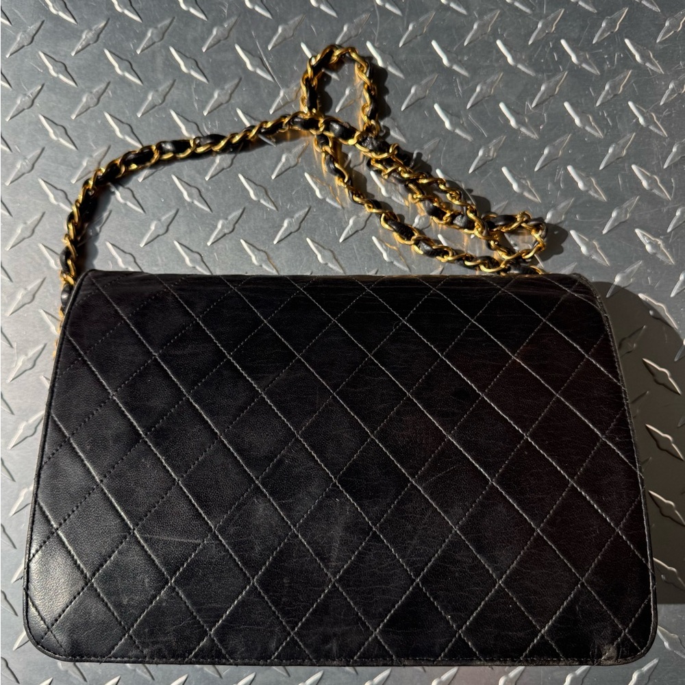 Chanel Vintage Lambskin Single Flap in Brown GHW - Picture 2 of 13